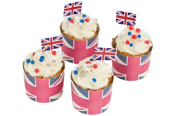 Union Jack Deluxe Cupcakes - Box 4