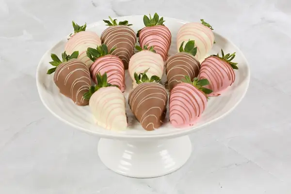 12 Chocolate Covered Swirled Strawberries